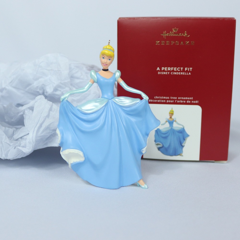 Hallmark A Perfect Fit Disney Cinderella Keepsake Ornament 2020